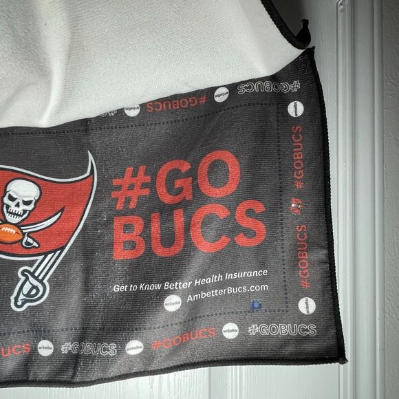 Lot of 2 NFL Tampa Bay Buccaneers Graphic Rally Towels #Go Bucs, #Go Bucs 18x11" - Picture 9 of 15